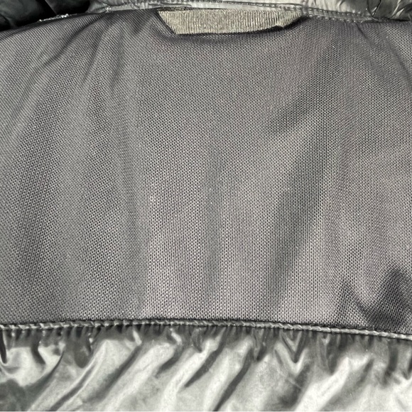 Athleta Black Jacket Quilted Hoodie Zip Front Running Soft Shell Thumb Holes - Picture 7 of 12